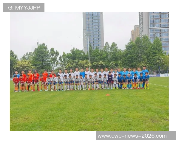 枪迷与足球的激情碰撞探讨两者交融的魅力与影响 枪迷与足球的激情碰撞探讨两者交融的魅力与影响