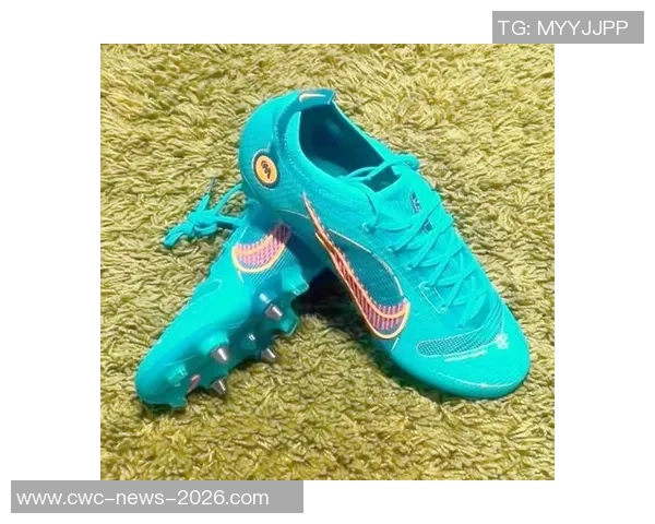 耐克最新款足球鞋全面评测与推荐适合不同球员的最佳选择